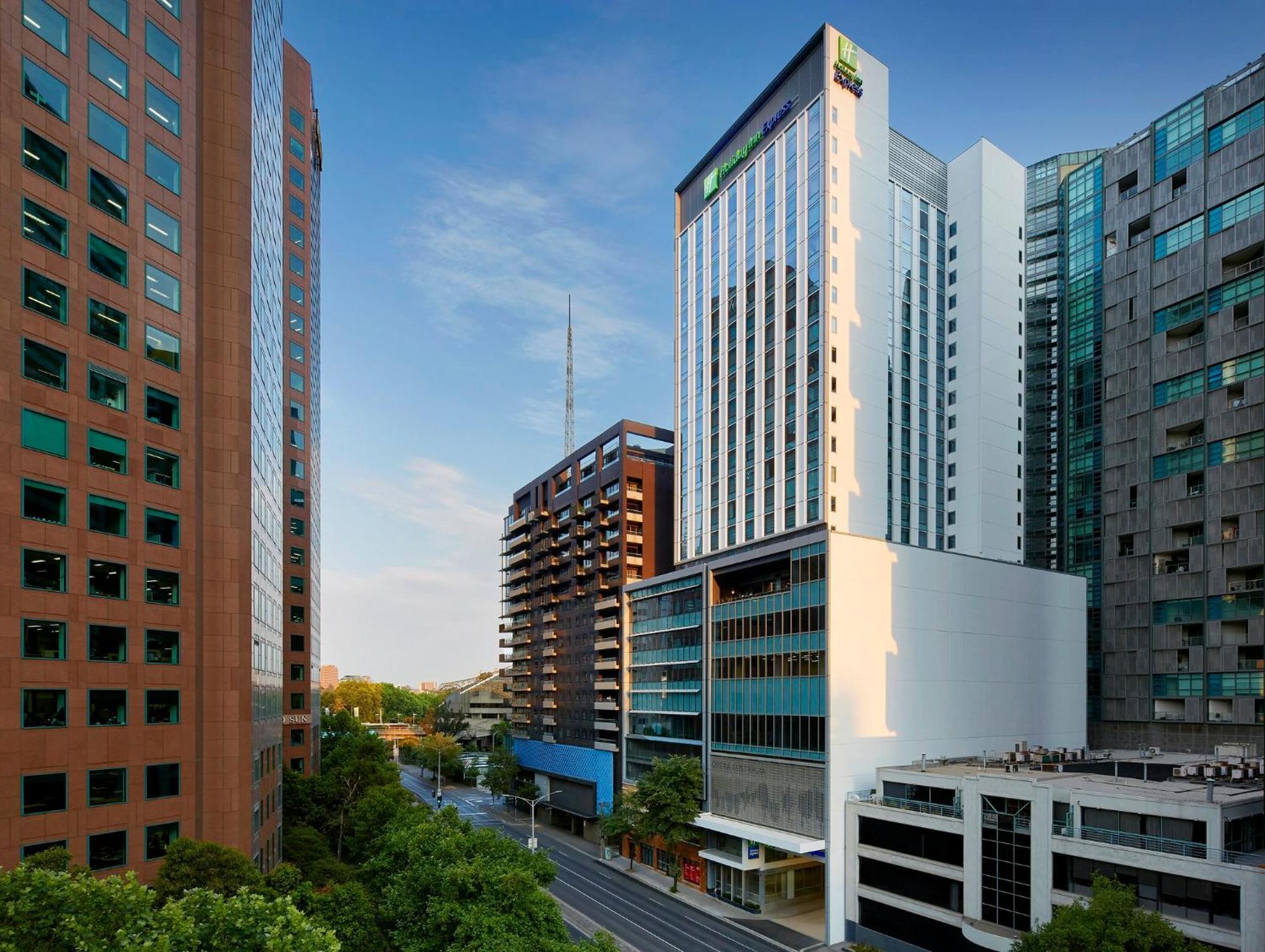 Holiday Inn Express Melbourne Southbank By Ihg מראה חיצוני תמונה
