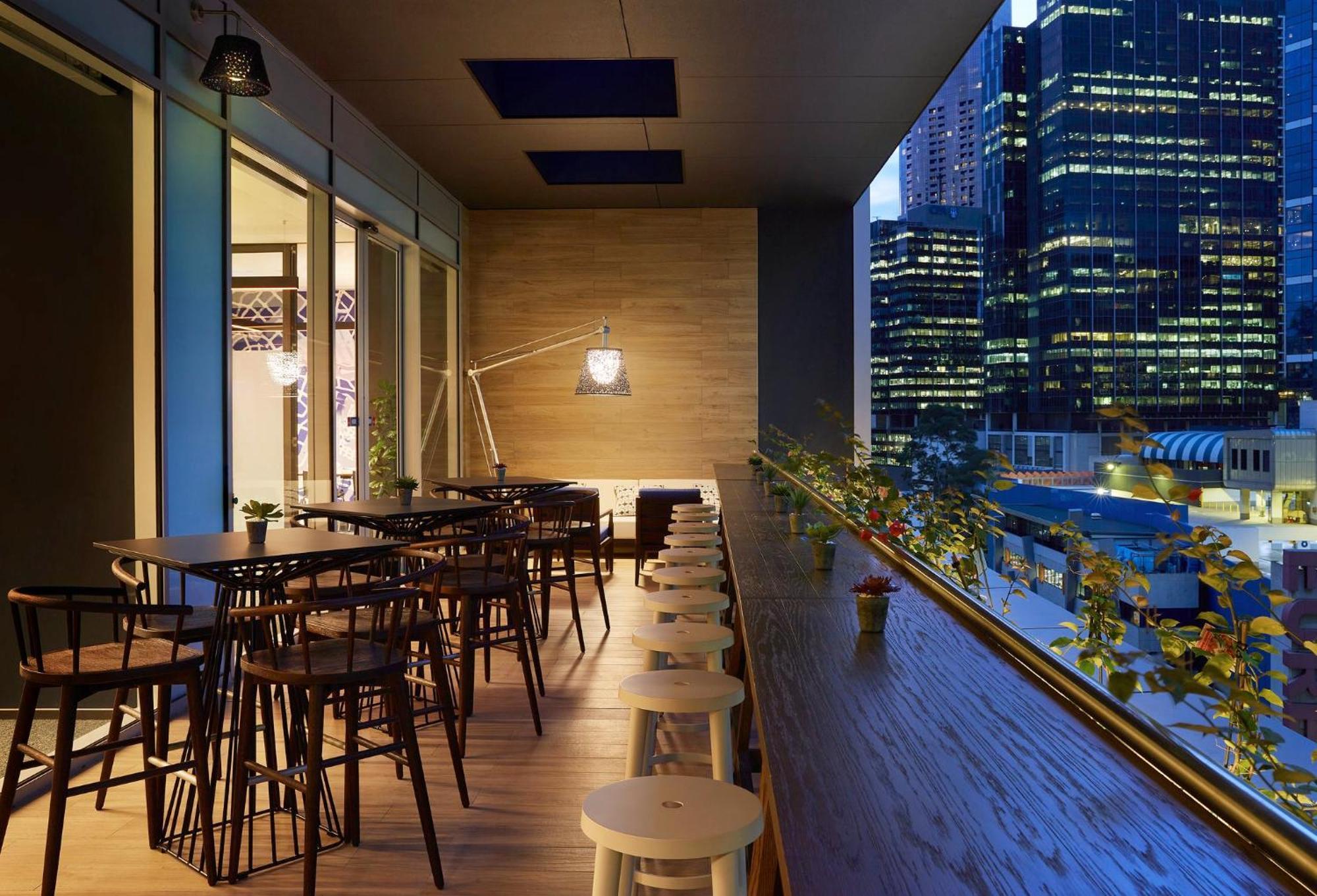 Holiday Inn Express Melbourne Southbank By Ihg מראה חיצוני תמונה