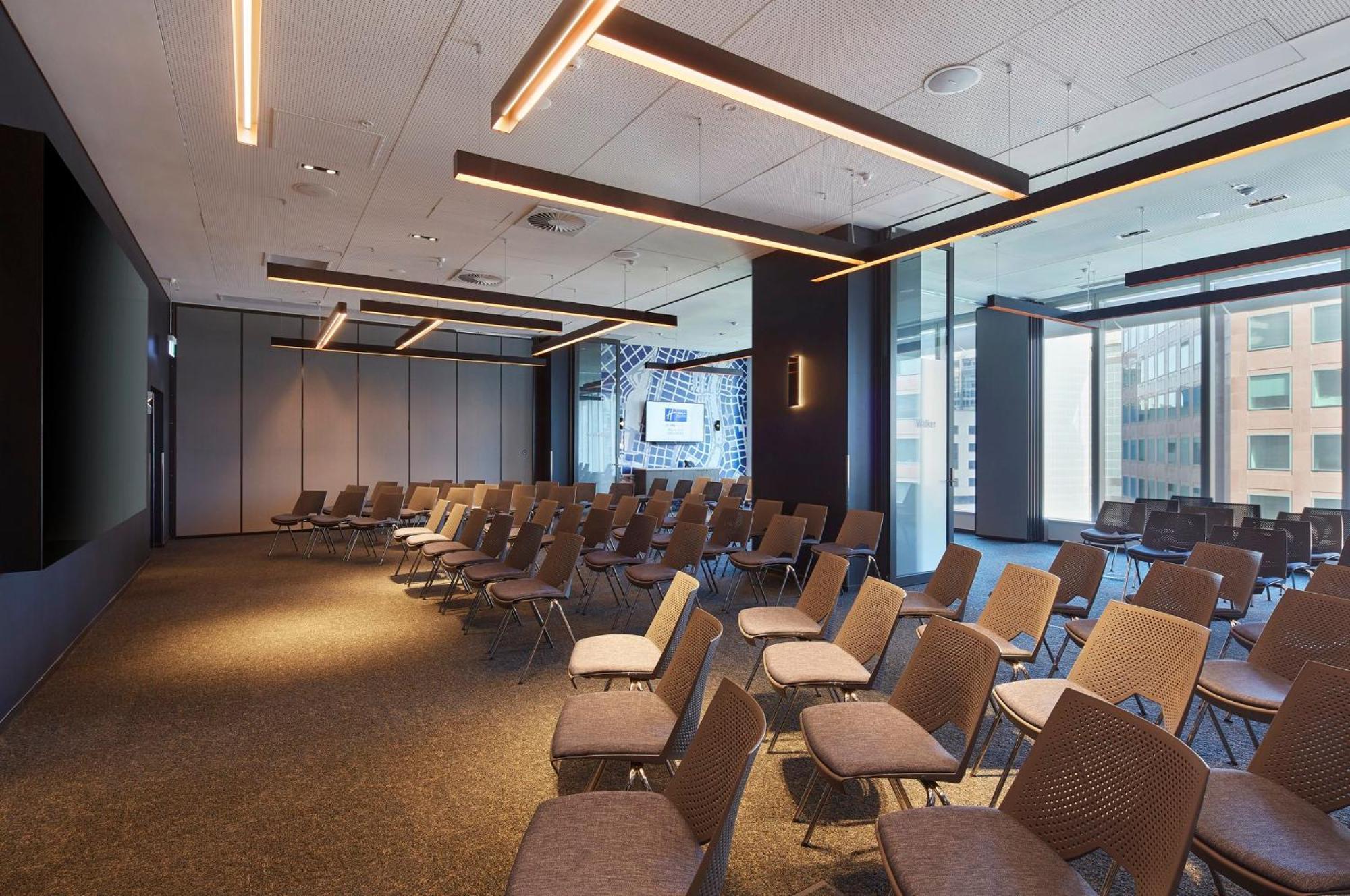 Holiday Inn Express Melbourne Southbank By Ihg מראה חיצוני תמונה